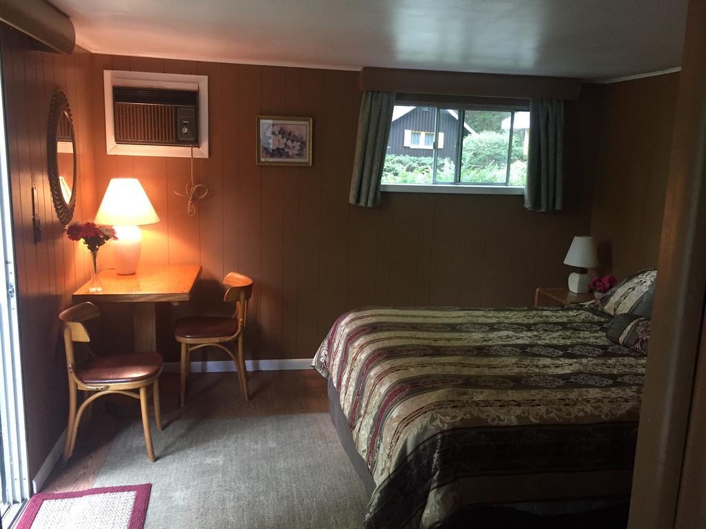 Amber Lantern Motel เลคจอร์จ ภายนอก รูปภาพ